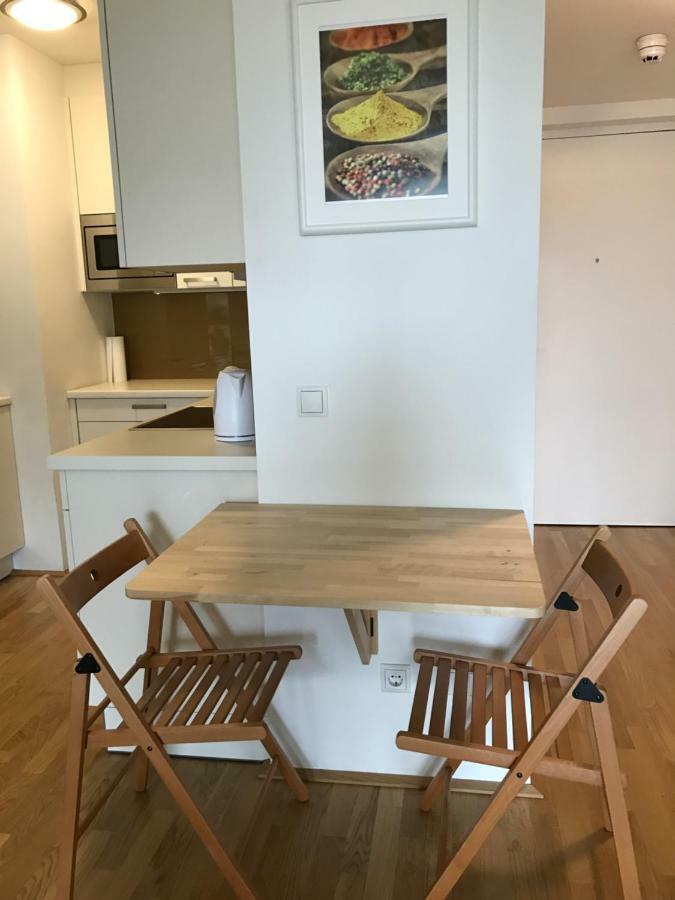 Apartment With Parking On Premise เวียนนา ภายนอก รูปภาพ