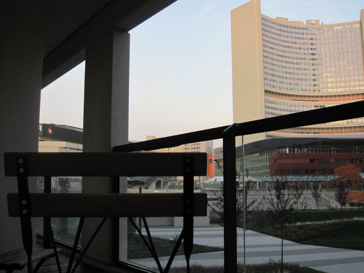 Apartment With Parking On Premise เวียนนา ภายนอก รูปภาพ