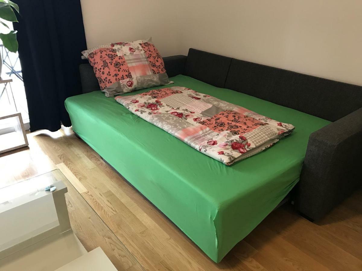 Apartment With Parking On Premise เวียนนา ภายนอก รูปภาพ